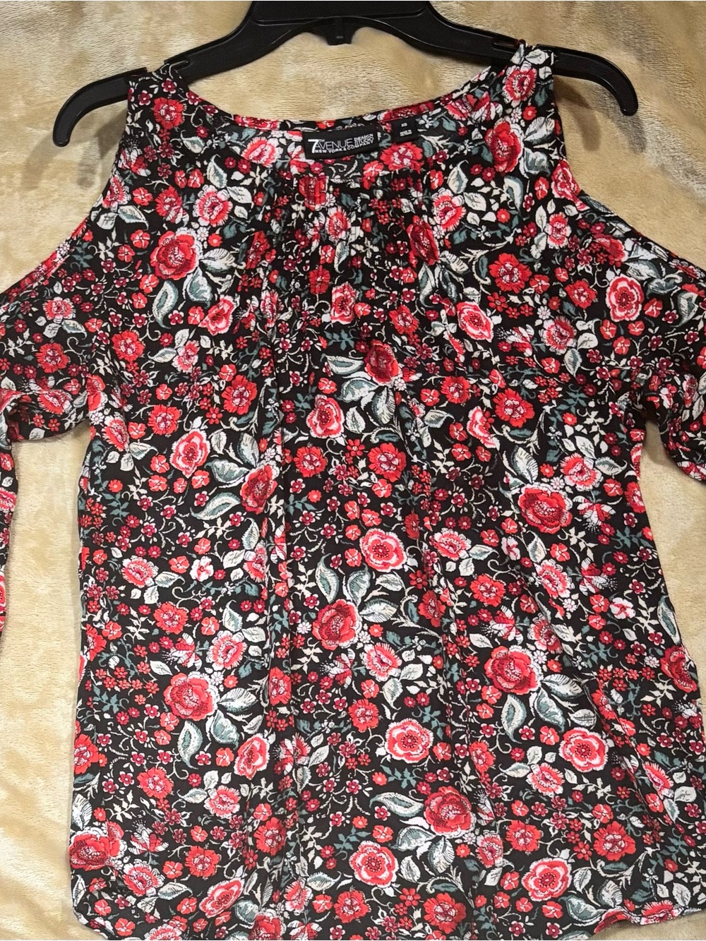 New York & Company Black Floral Cold-Shoulder Tunic